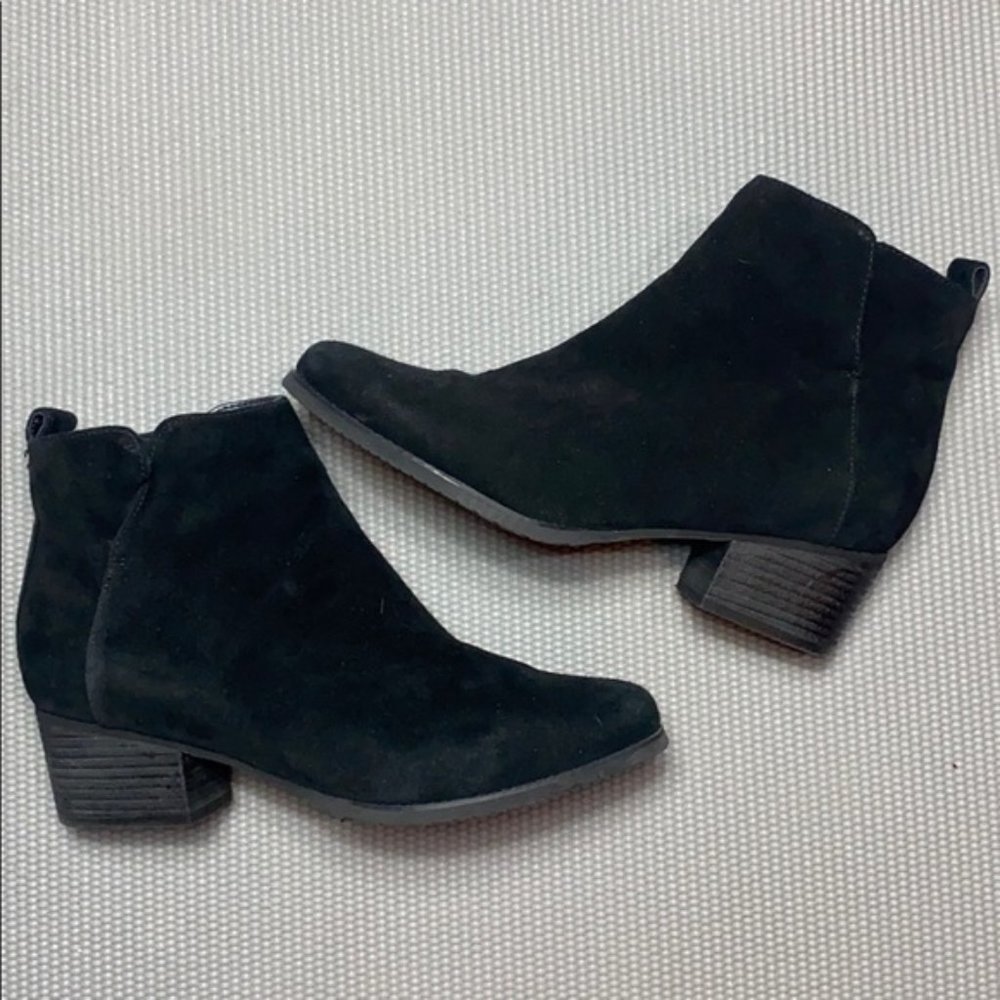 Blondo Iris Black Waterproof Bootie